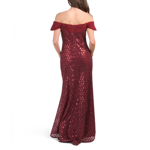 TADASHI SHOJI POMEGRANATE RED SEBASTIAN SEQUIN LACE OFF THE SHOULDER GOWN - Picture 5 of 5